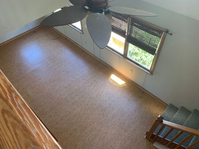Foto del edificio - 3 Bedroom 2 Bath Home in Colington Availab...