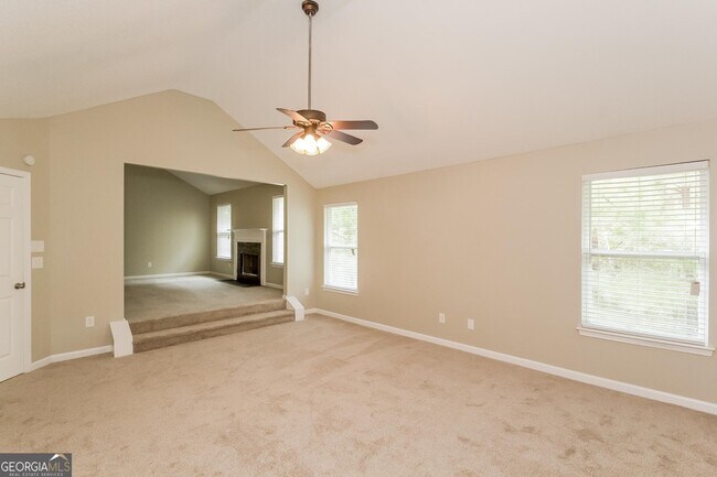 Building Photo - 230 Redding Ridge