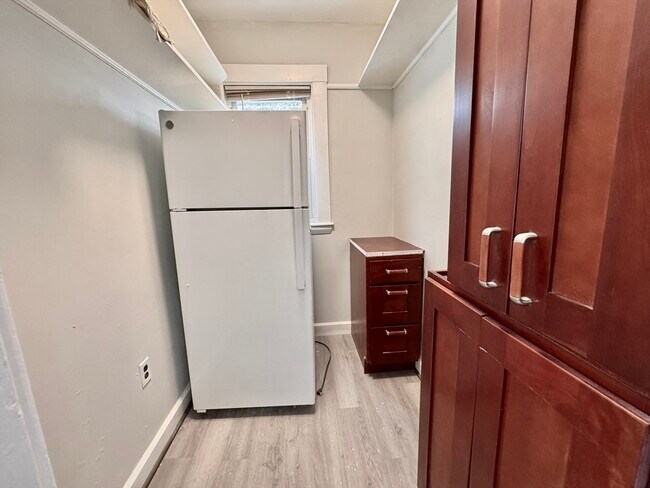 Foto del edificio - 129 Redlands Rd