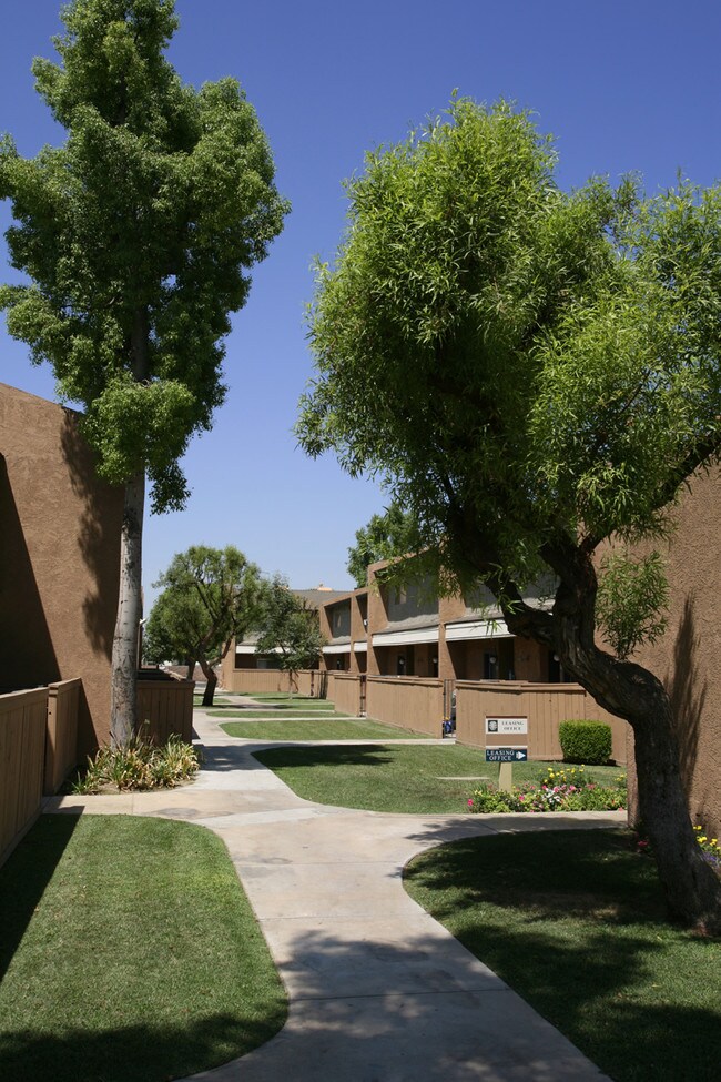 Valley Springs Rentals Bakersfield, CA