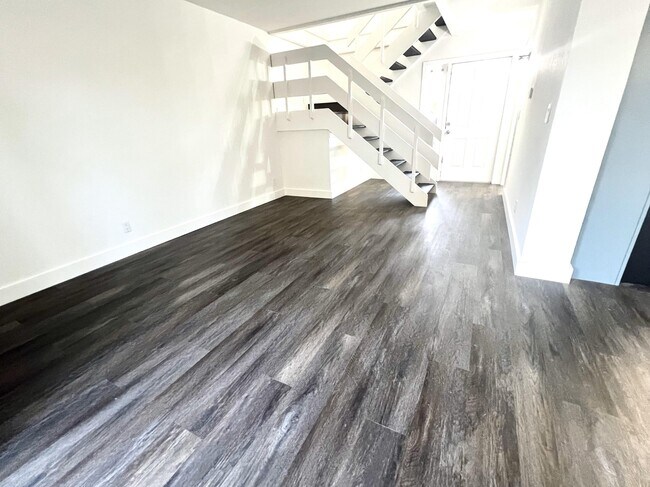 Foto del edificio - 606 SW 1st St