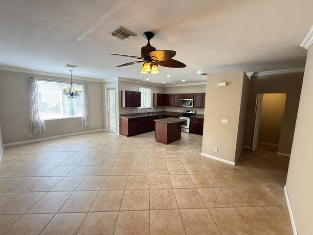 Foto del edificio - 3075 N Evergreen Cir