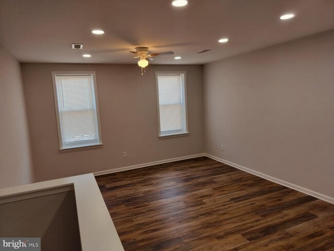 Building Photo - 1747 W Passyunk Ave