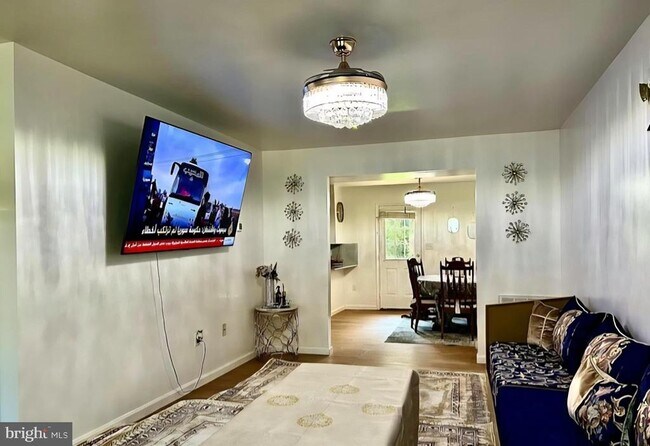 Foto del edificio - 358 Stonehedge Ln