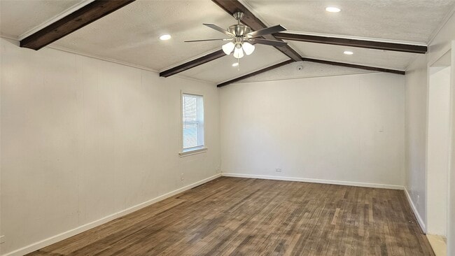 Building Photo - 1202 Dyer Ave