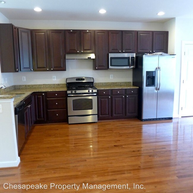 Building Photo - 330 Paladium Ct