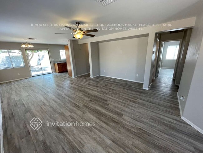 Building Photo - 1532 W Burgess Ln