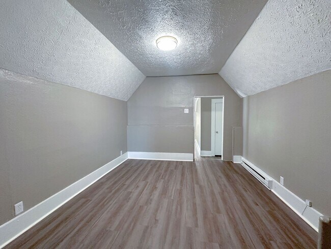 Foto del edificio - 606 E Jefferson St