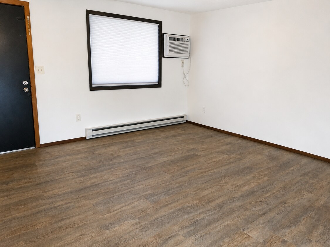 Building Photo - 2514/6/8 E Sinto