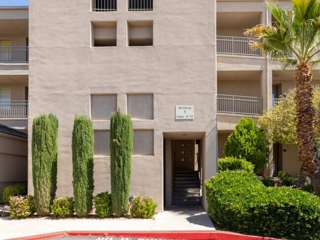Foto del edificio - Views! Views!! Views!!!