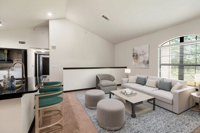 Foto del edificio - Save $500 and Get Your Fees Back at Move-In!