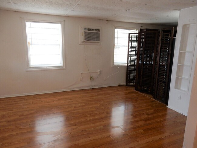 Foto del edificio - 538 W 3rd St