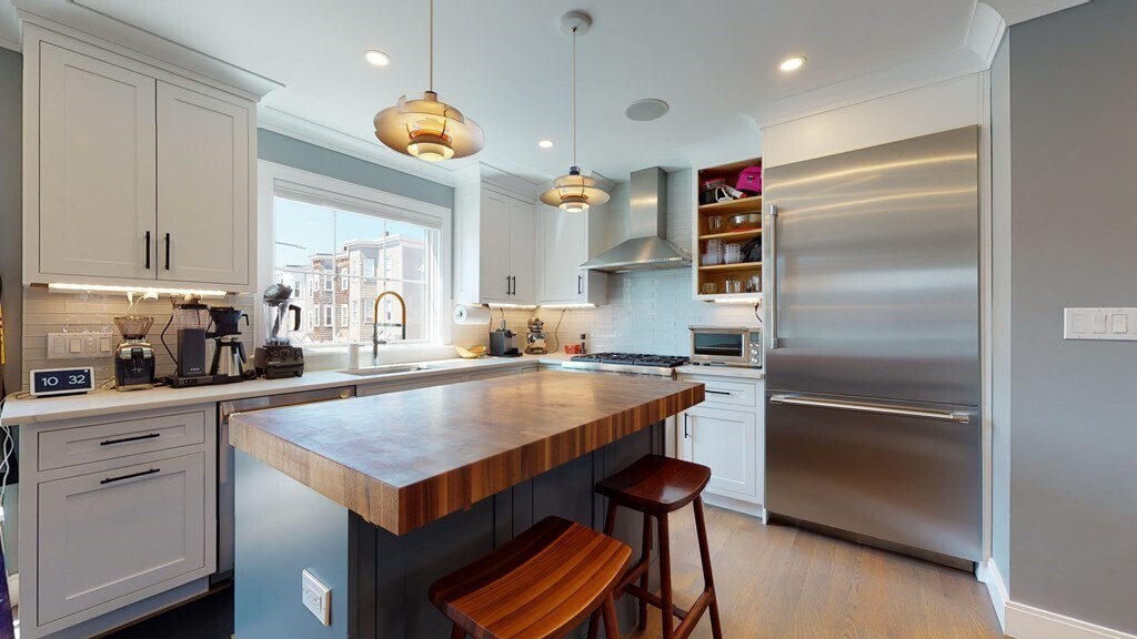 Foto principal - 459 E 8th St