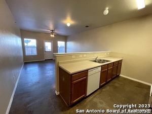 Foto del edificio - 7303 Longing Trail