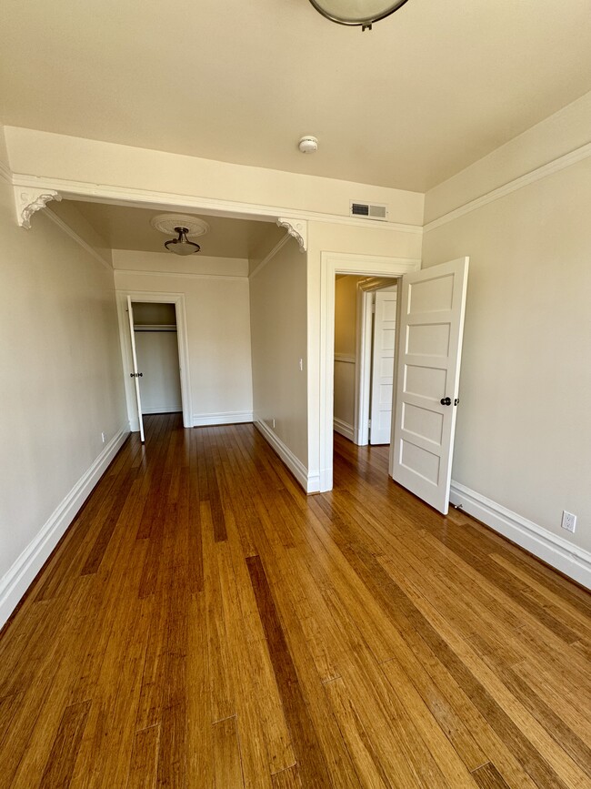 Foto del edificio - 3154 26th St