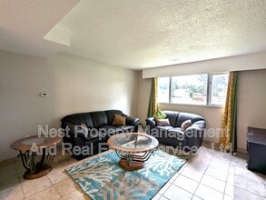 Building Photo - 2688 Norwood St