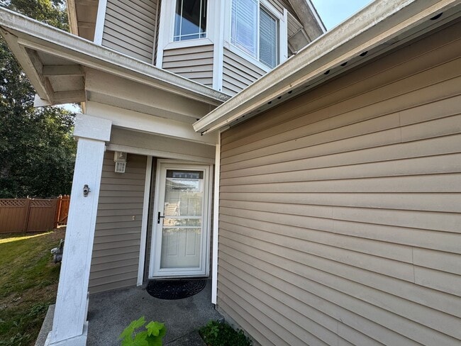 Building Photo - 302 N 23rd St