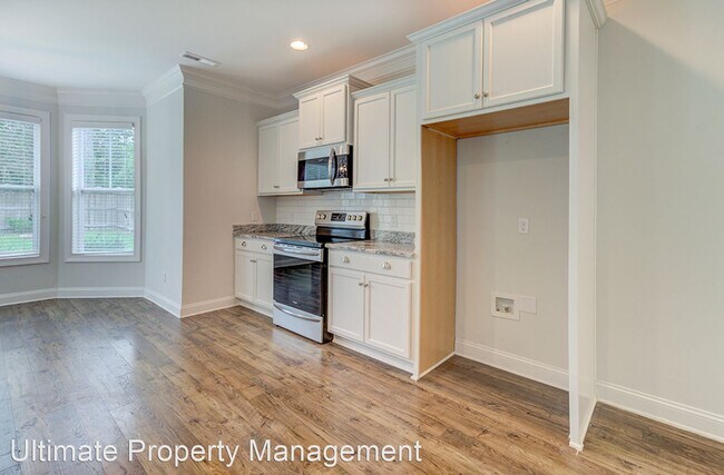 Foto del edificio - 4 br, 3 bath House - 3015 N Rocklund Crt