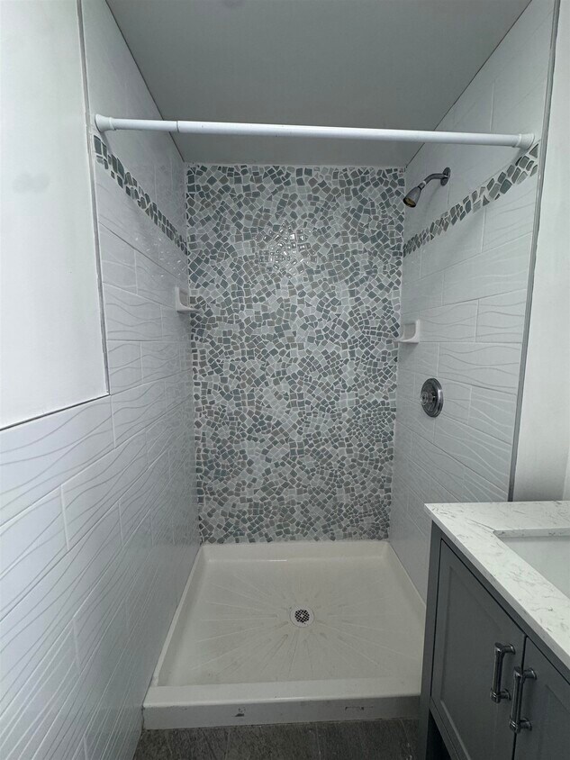 Building Photo - 20 Chapel St