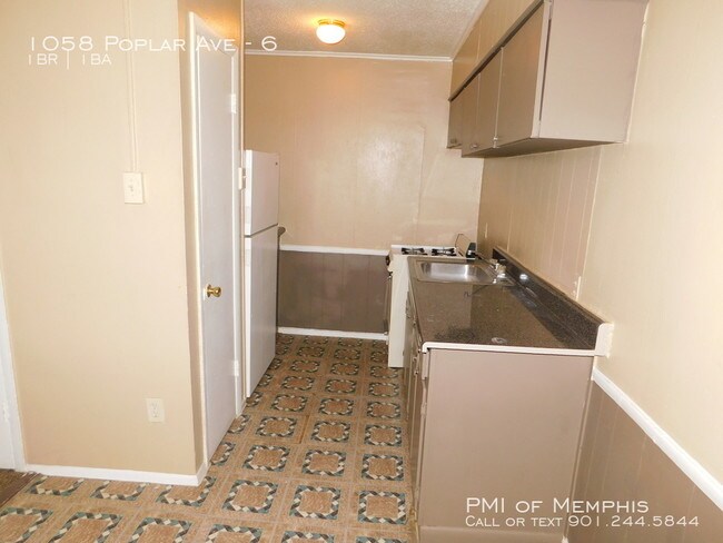 Building Photo - 1058 Poplar Unit 6 - $99 MOVE IN SPECIAL!!