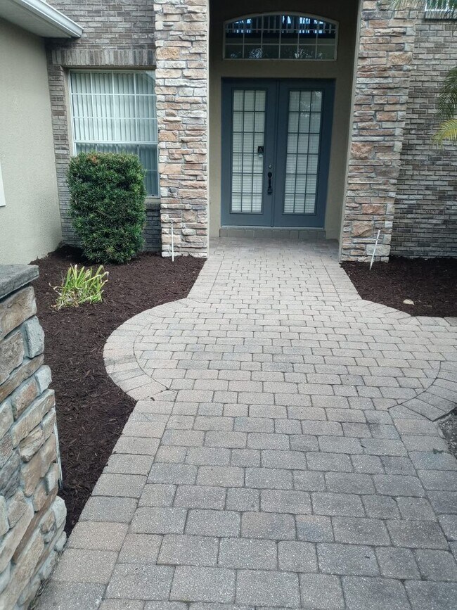 Building Photo - BAY ISLE-POOL HOME-14332 Hampshire Bay Cr. Winter Garden, FL 34787