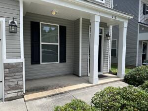 Building Photo - 242 Horizon S Pkwy