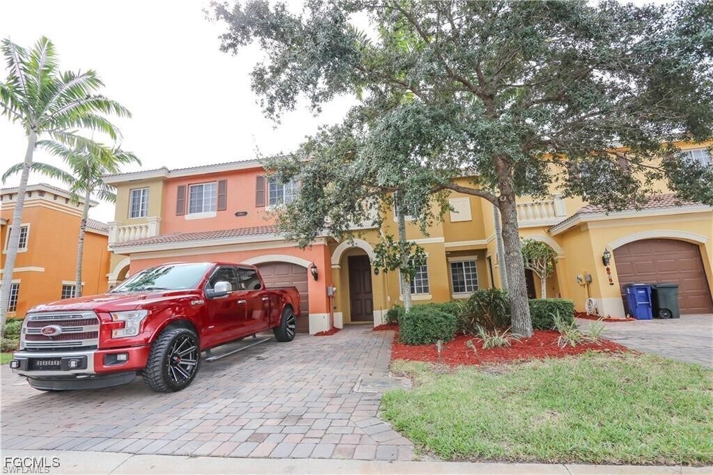 Foto principal - 10211 Tin Maple Dr
