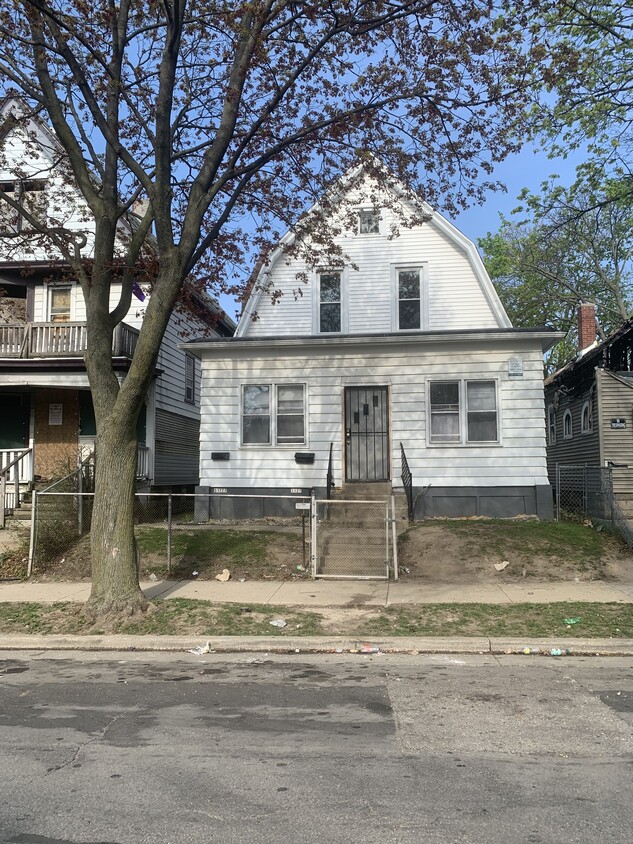 Foto principal - 3327 N 13th St