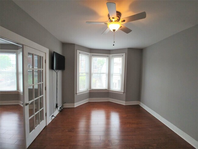 Building Photo - 339 Fairfield Ave