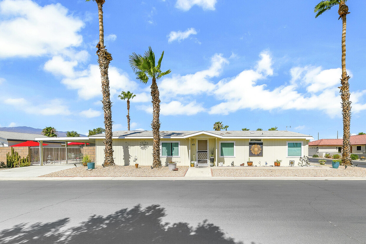 Primary Photo - 81641 Ave 48