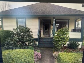 Building Photo - 314 Evergreen St