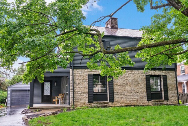 Foto del edificio - 2583 Wexford Rd