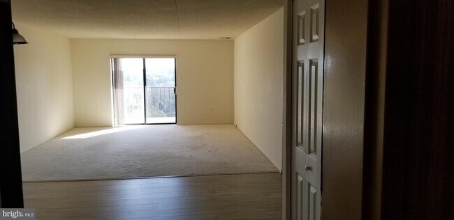 Foto del edificio - 10810 Valley Forge Cir