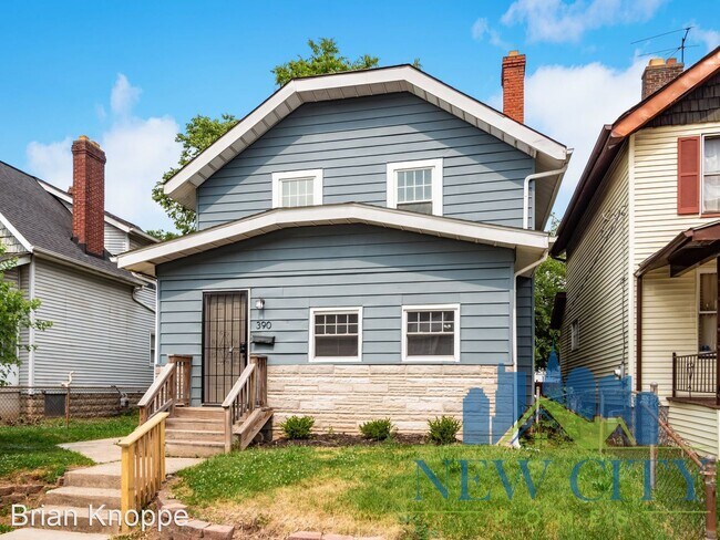 Foto del edificio - 3 br, 1.5 bath House - 390 S Guilford Ave