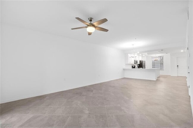 Foto del edificio - 5445 Double Eagle Cir