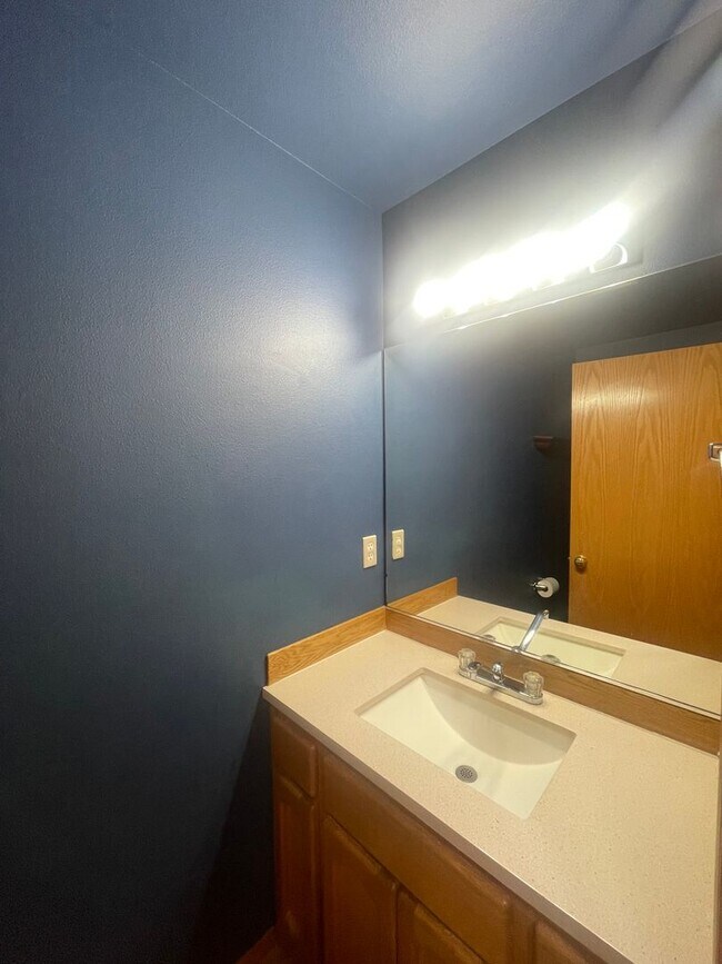 Foto del edificio - Two Story in Salmon Creek!