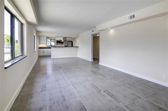 Foto del edificio - 200 NW 25th St