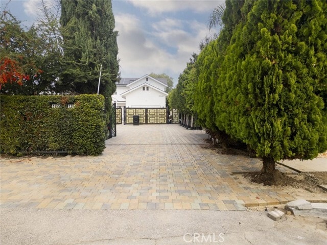 Foto del edificio - 13551 Hart St