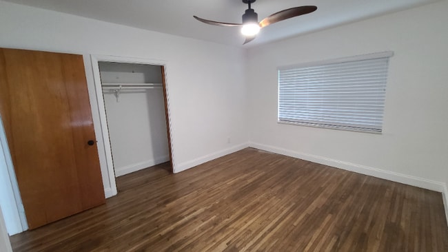 Building Photo - 3965 SW 60th Ct