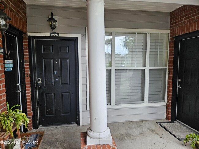 Foto del edificio - 39207 Harbour Vista Cir