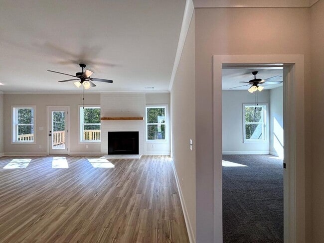 Foto del edificio - 4542 Highland Gate Pkwy