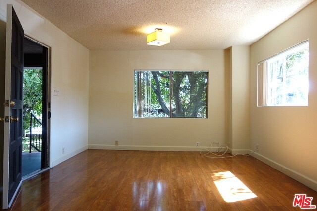 Foto del edificio - 4635 Prospect Ave