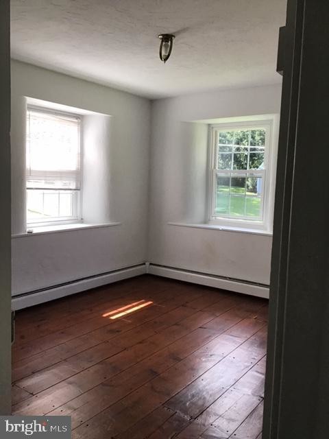 Building Photo - 3 bedroom in Mohrsville PA 19541
