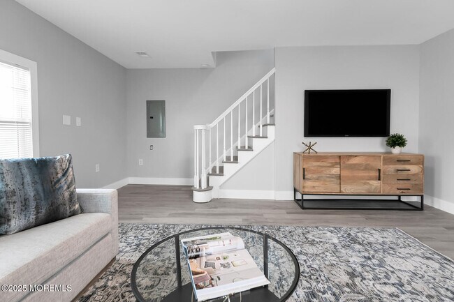 Foto del edificio - 33 Grove Pl