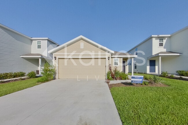 Building Photo - 8656 SW 44th Ct