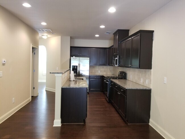 Foto del edificio - 3199 Hallmark Ln NE
