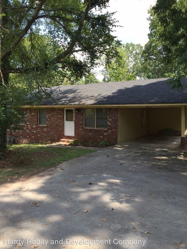 1027 Old Rockmart Rd SE, Silver Creek, GA 30173 Condo for Rent in