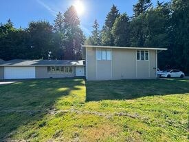 Foto principal - 24036 NE 142nd Ave