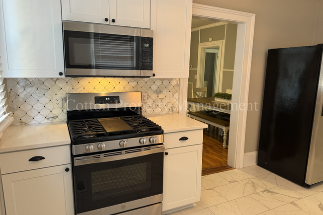 Foto del edificio - 2BR/1BA Home in Carolina Place!  $1,825/mo...