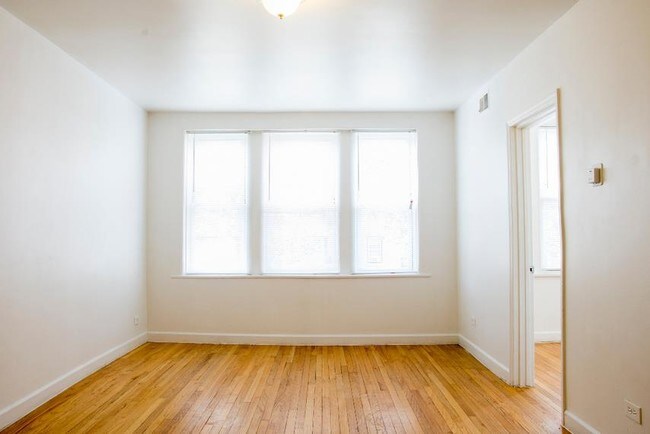 Foto del edificio - 5101 W Monroe St
